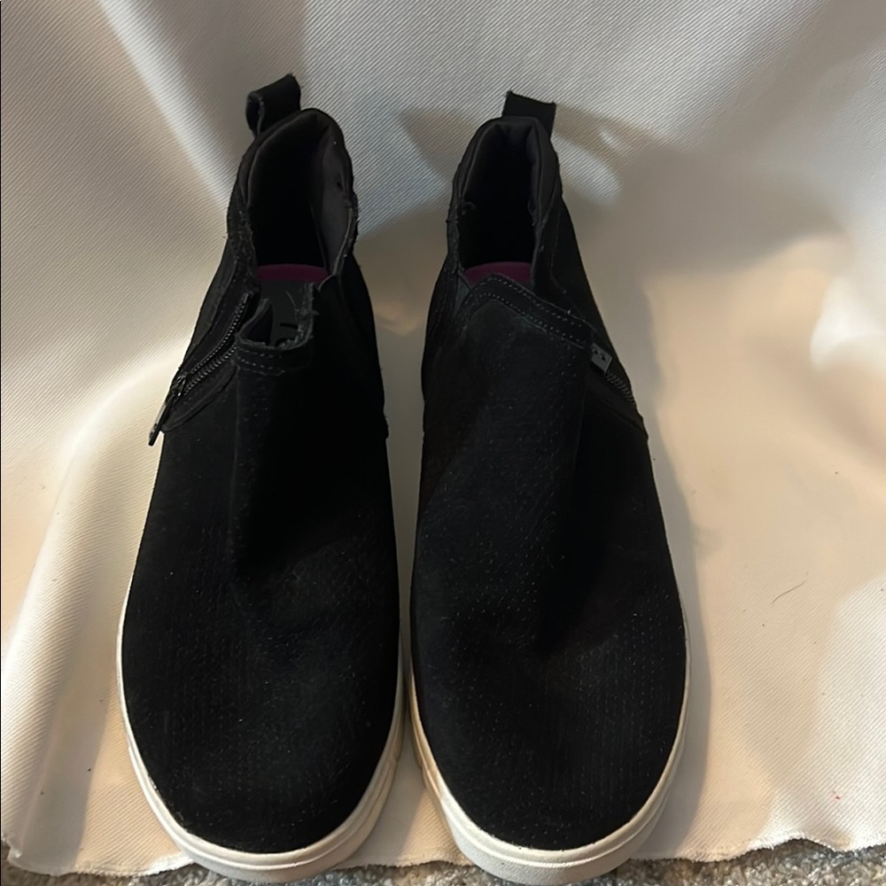 Ryka Black High-Top Sneakers